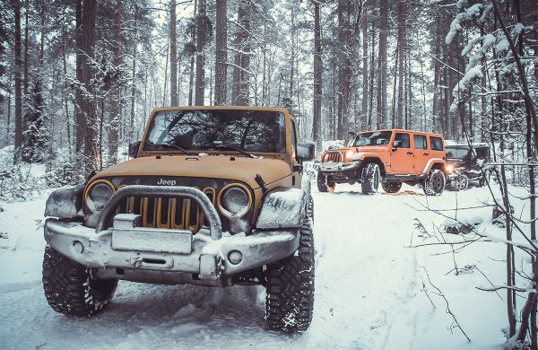 Traveling on Jeeps in the mountains of Ukraine